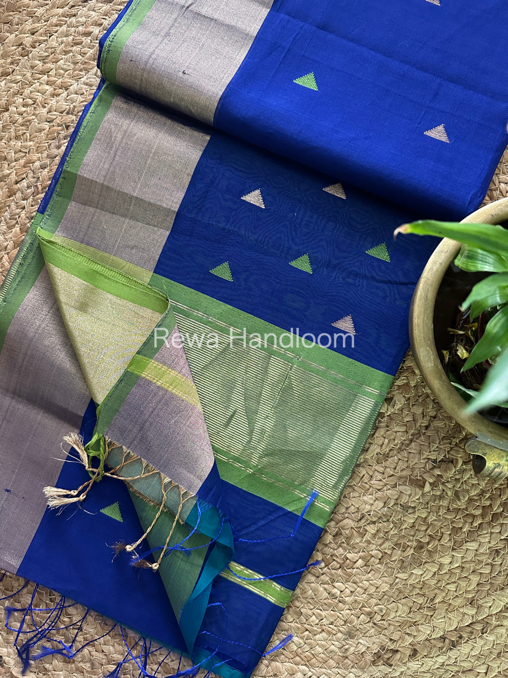 Dark Blue Zari Butti ~ Maheshwari Saree-SB09