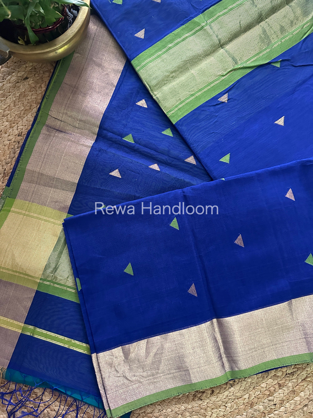 Dark Blue Zari Butti ~ Maheshwari Saree-SB09