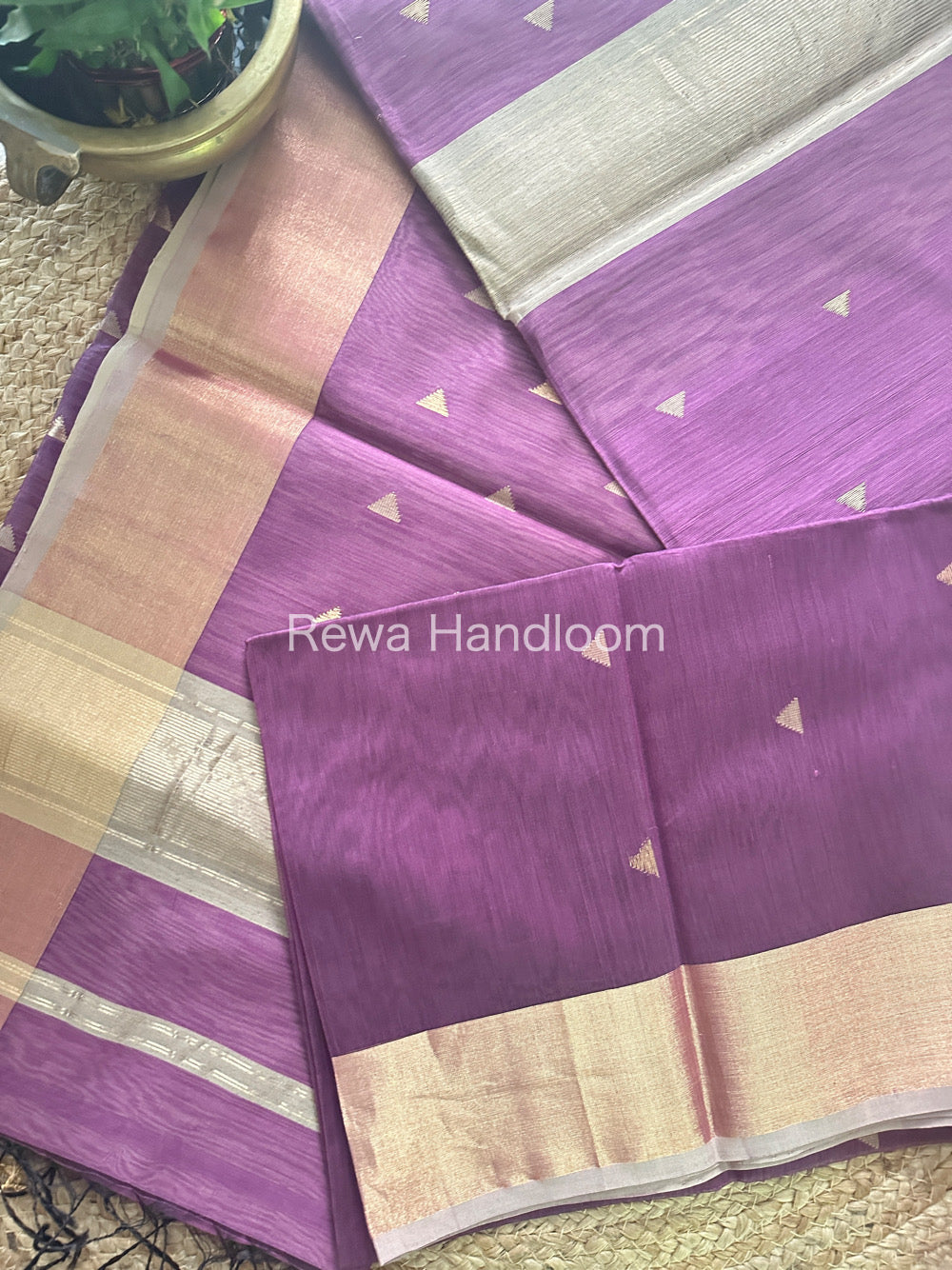 Onion Pink Zari Butti ~ Maheshwari Saree-SB04