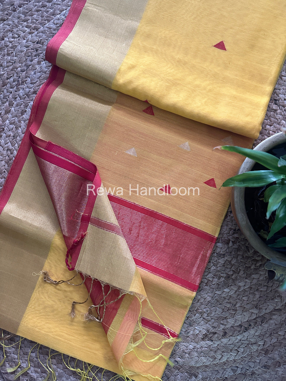  Yellow Zari Butti ~ Maheshwari Saree-SB22