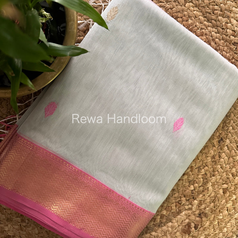  Zari Butti ~ Maheshwari Saree