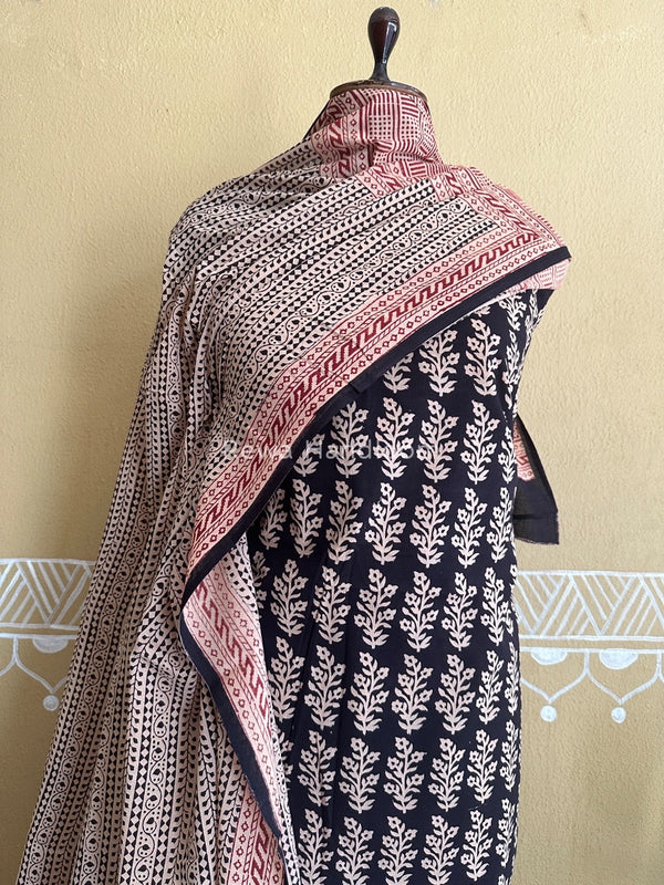 Black Bagh Print Cotton Suit BCSP085