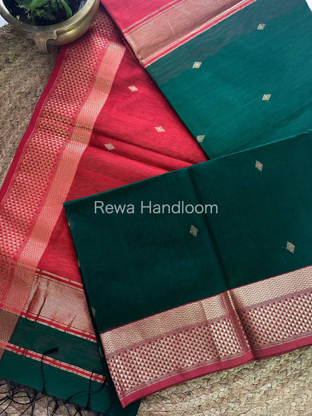 Green Zari Butti Maheshwari Saree PTB069