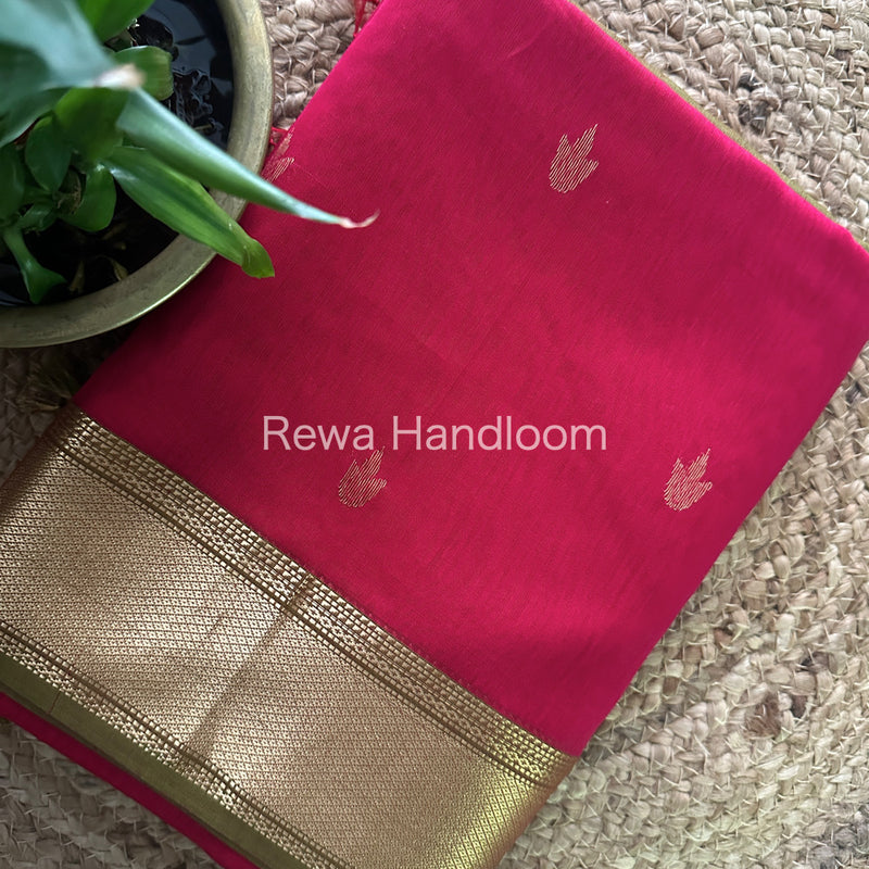  Zari Butti ~ Maheshwari Saree