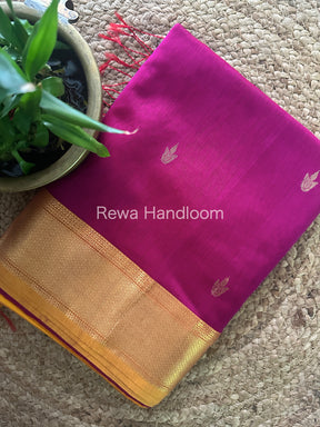  Zari Butti ~ Maheshwari Saree