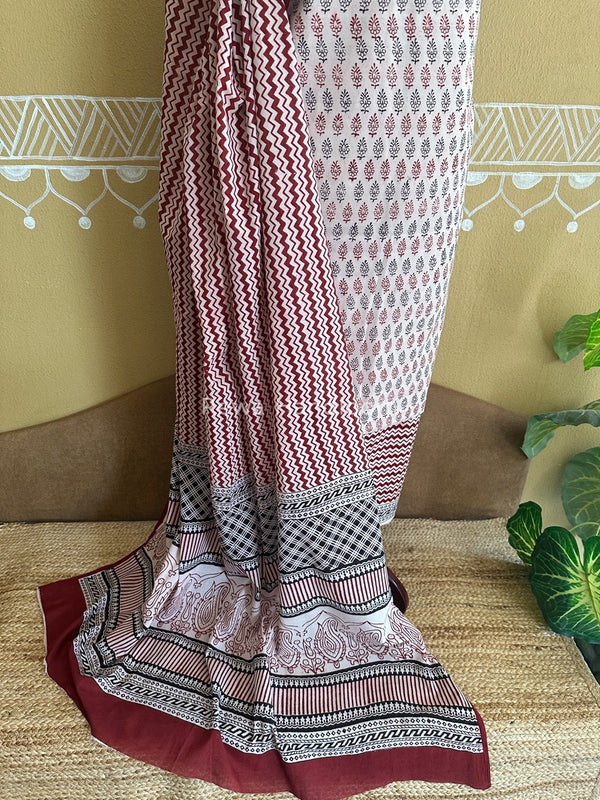 White-Maroon Bagh Print Cotton Suit BCSP0129