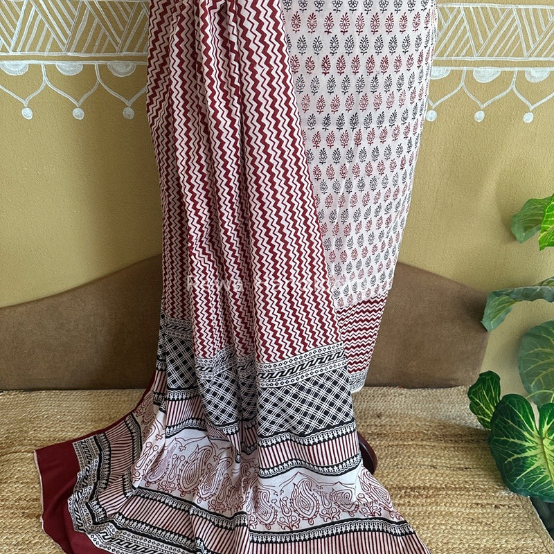 White-Maroon Bagh Print Cotton Suit BCSP0129