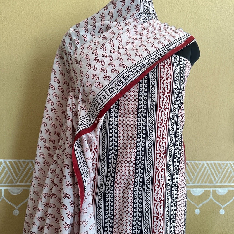 White Bagh Print Cotton Suit BCSP091