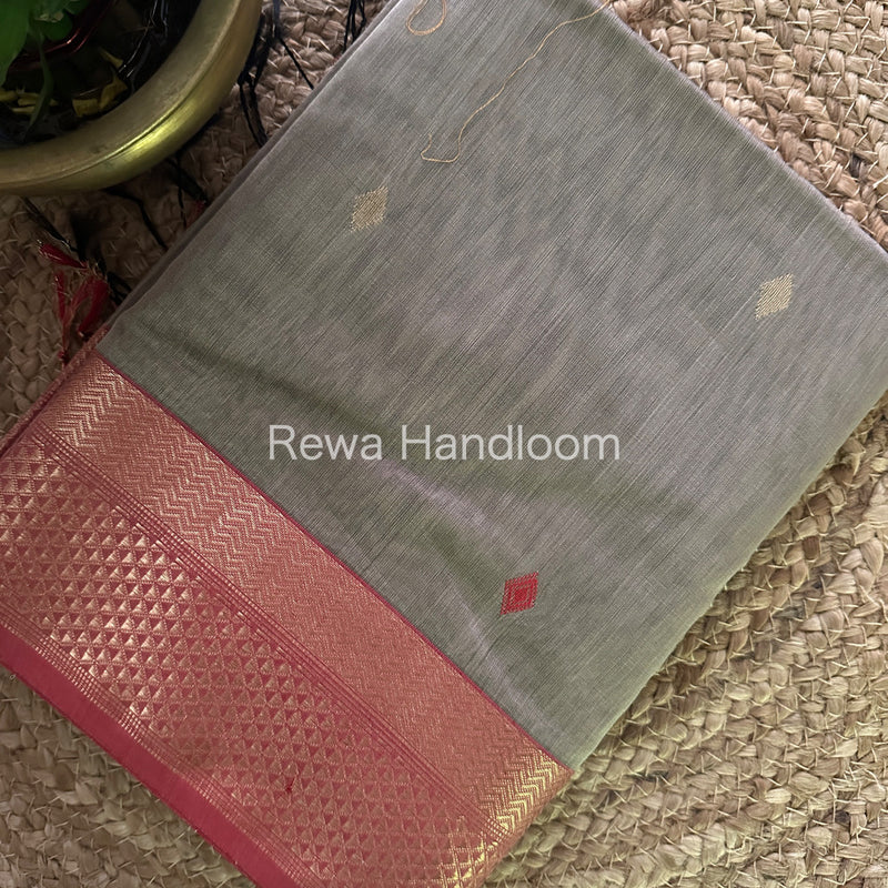  Zari Butti ~ Maheshwari Saree