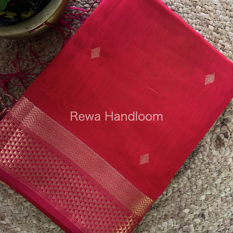  Zari Butti ~ Maheshwari Saree