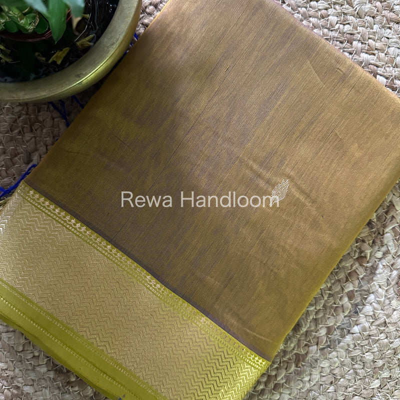  Zari Butti ~ Maheshwari Saree