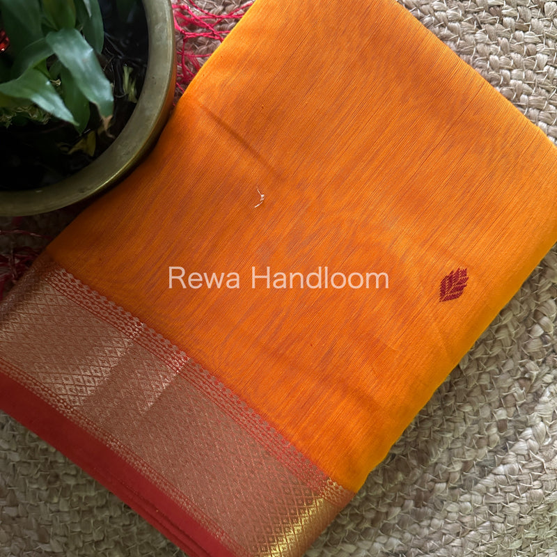  Zari Butti ~ Maheshwari Saree