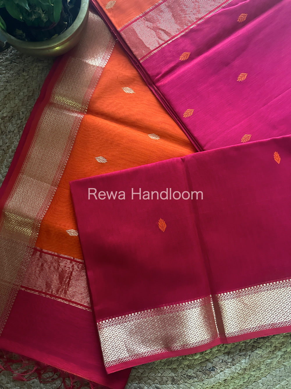 Rani Pink Zari Butti ~ Maheshwari Saree-PTB085