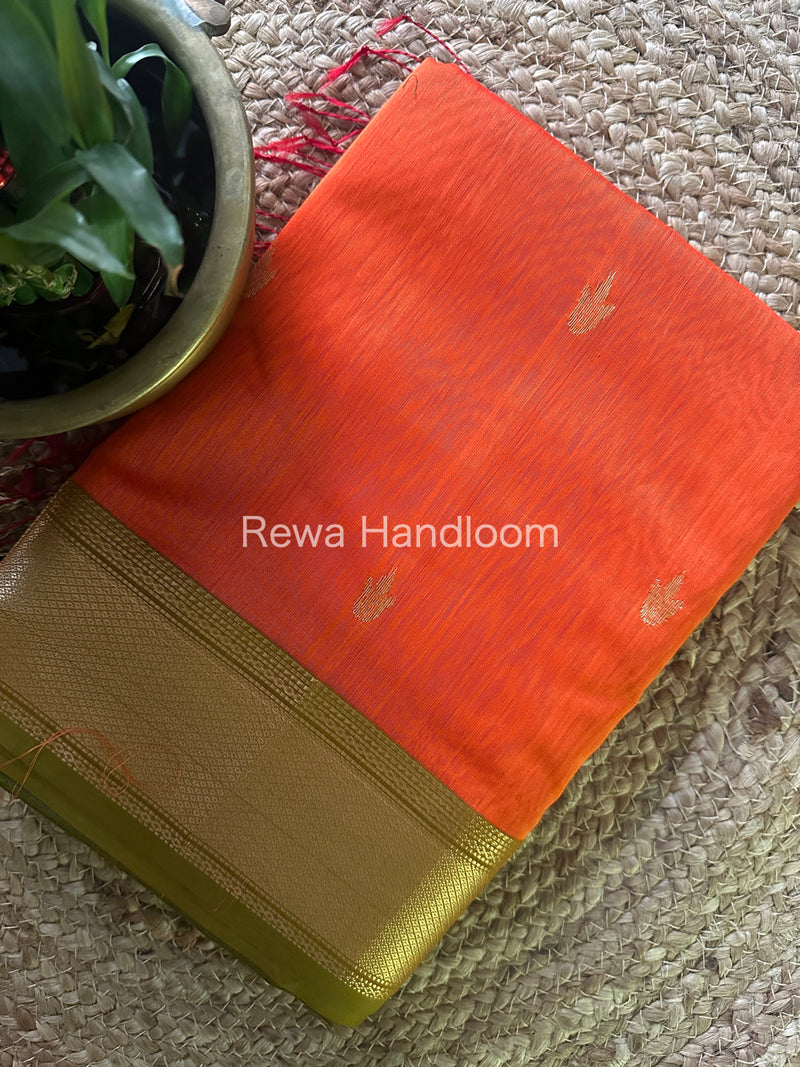  Zari Butti ~ Maheshwari Saree