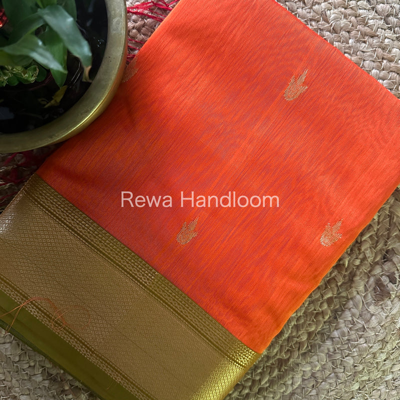  Zari Butti ~ Maheshwari Saree