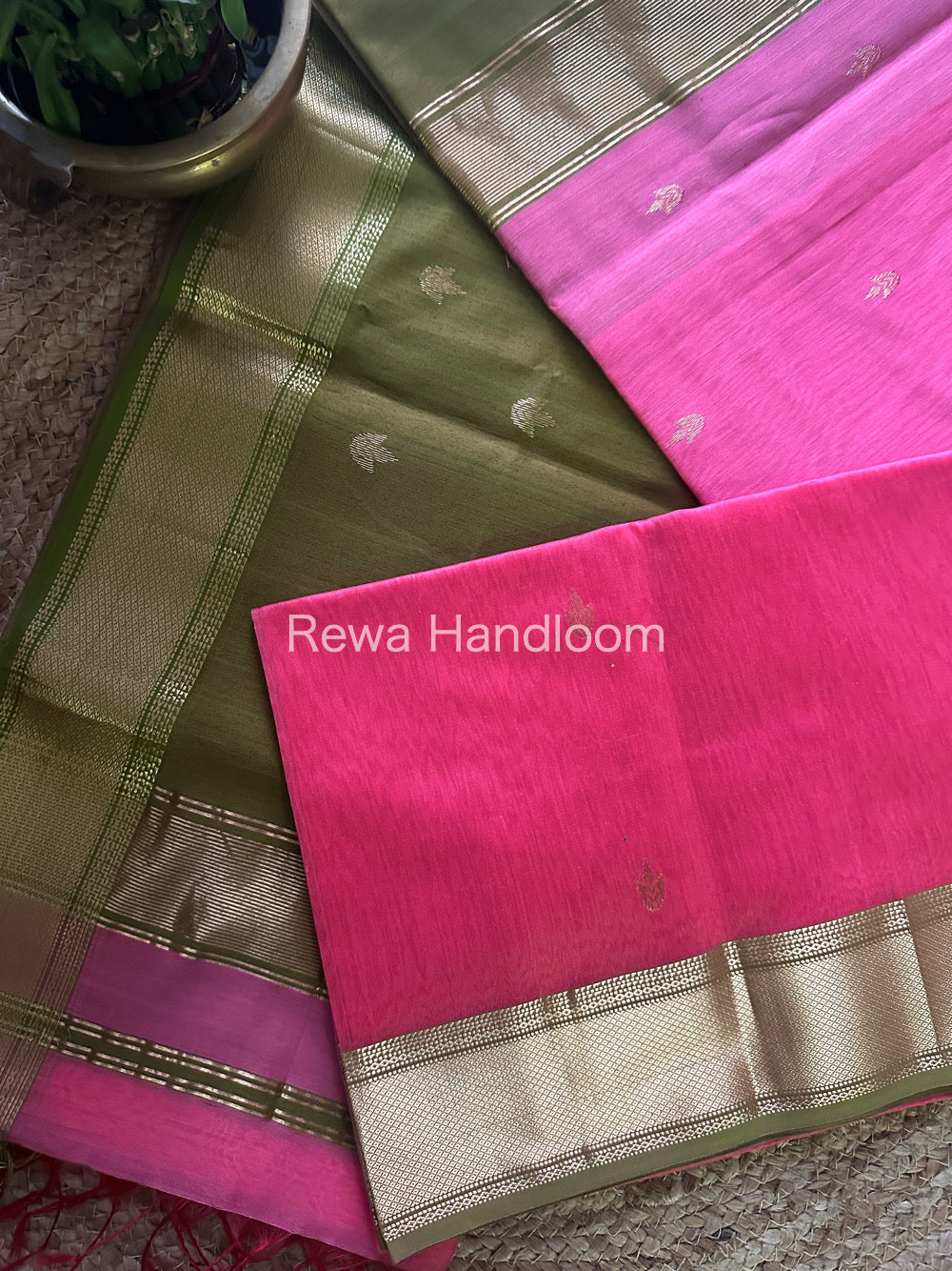 Baby Pink Zari Butti ~ Maheshwari Saree-PTB104