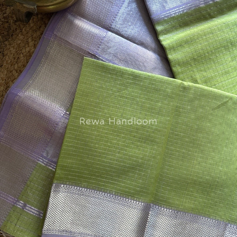 Maheshwari Parrot Green Silver Zari Checks Silk Saree SZ041