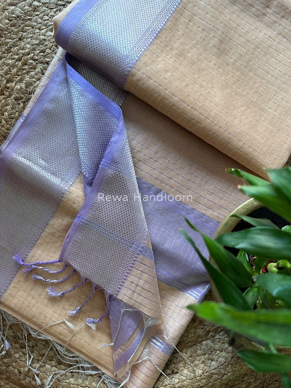 Maheshwari Silver Zari Checks Silk Saree
