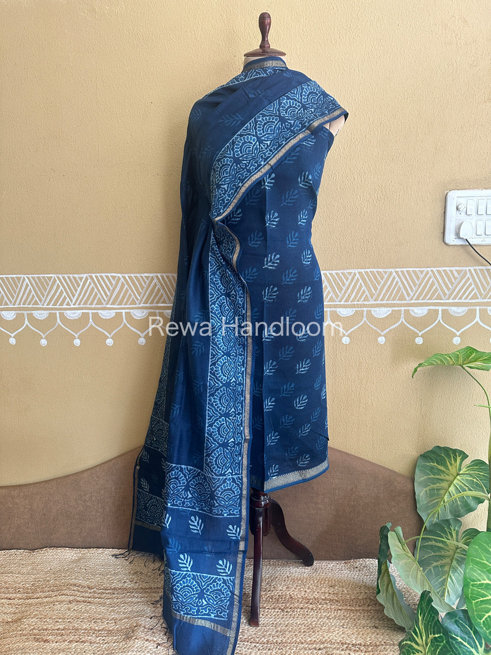 Maheshwari Indigo Print Suit ~ IG14