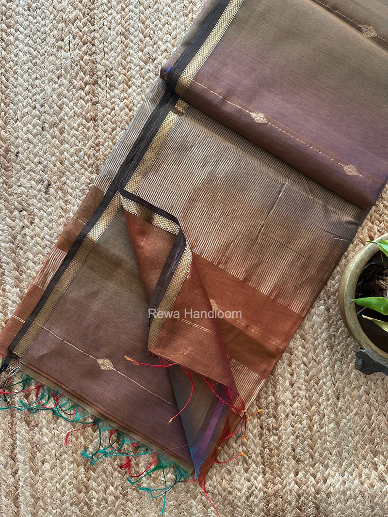Light Brown Lining Butti Shaded Maheshwari Saree SBS0136