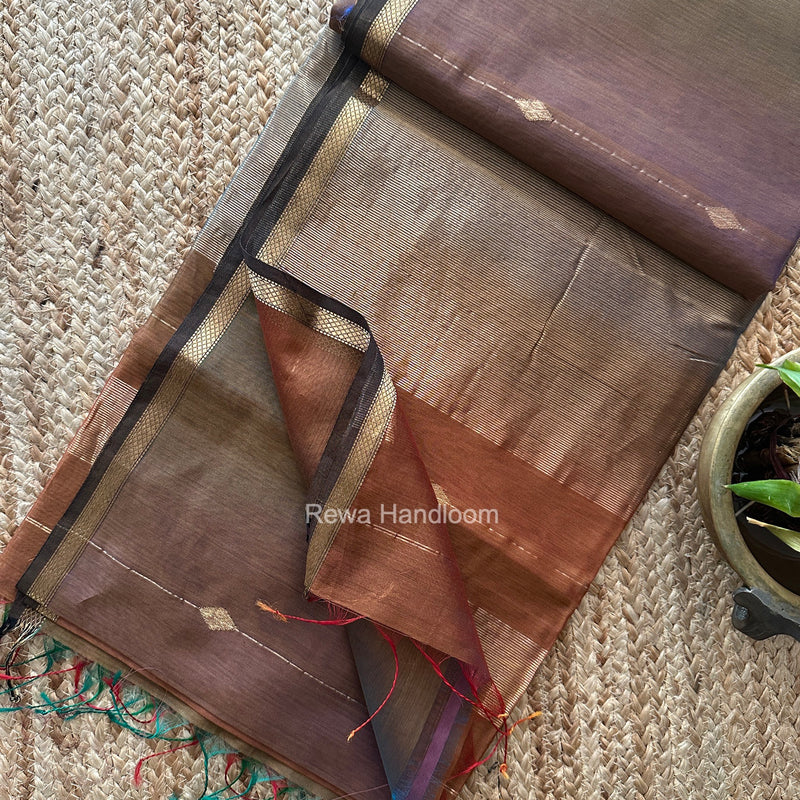 Light Brown Lining Butti Shaded Maheshwari Saree SBS0136