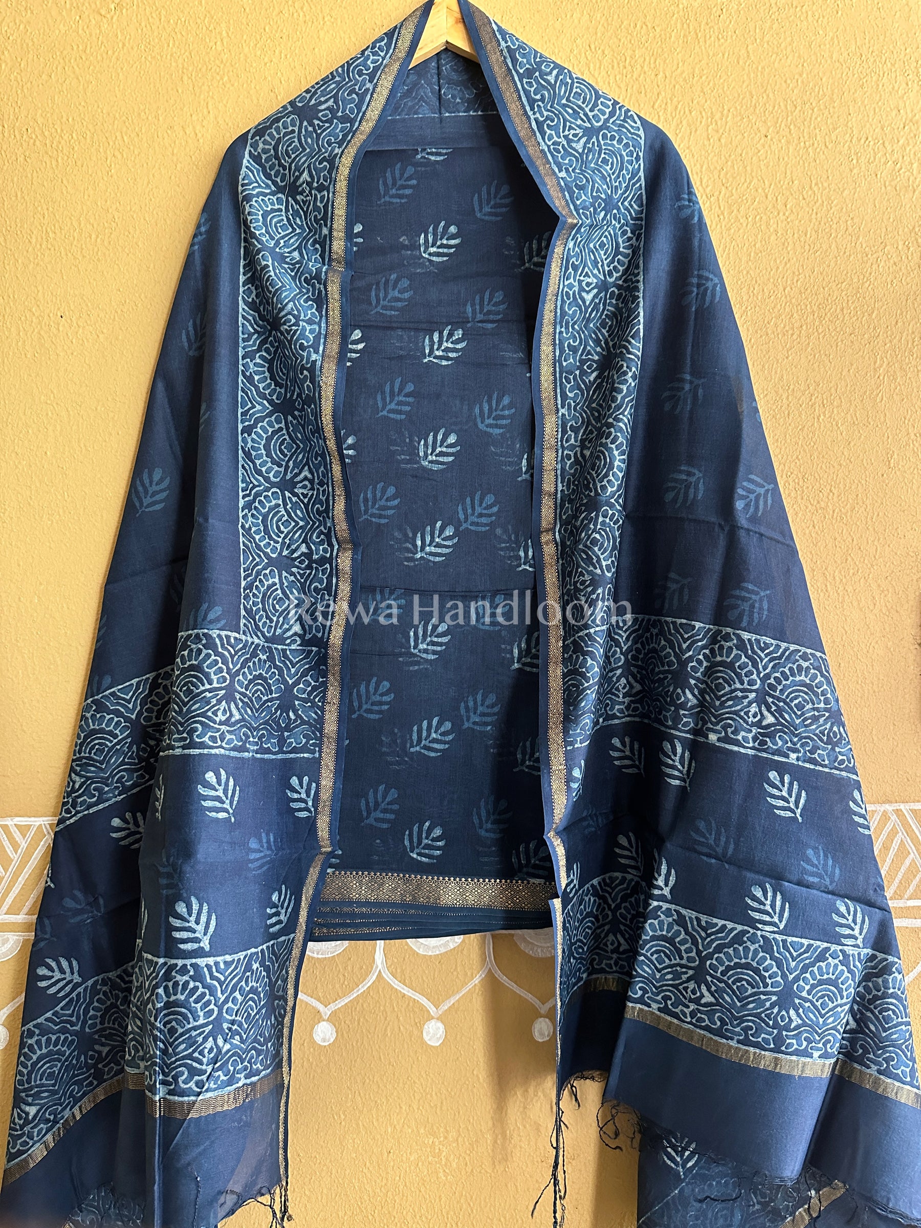 Maheshwari Indigo Print Suit 