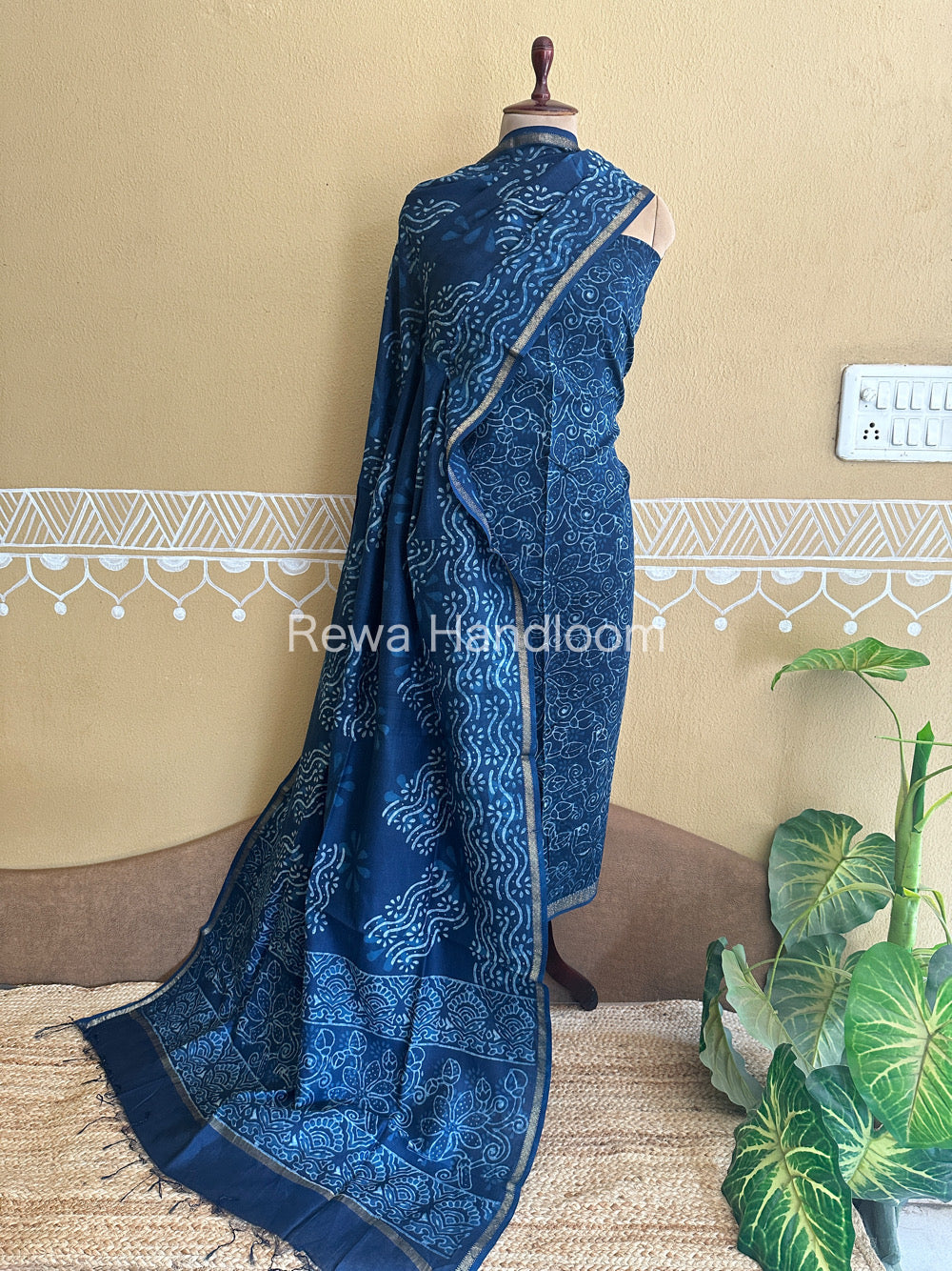 Maheshwari Indigo Print Suit ~ IG05