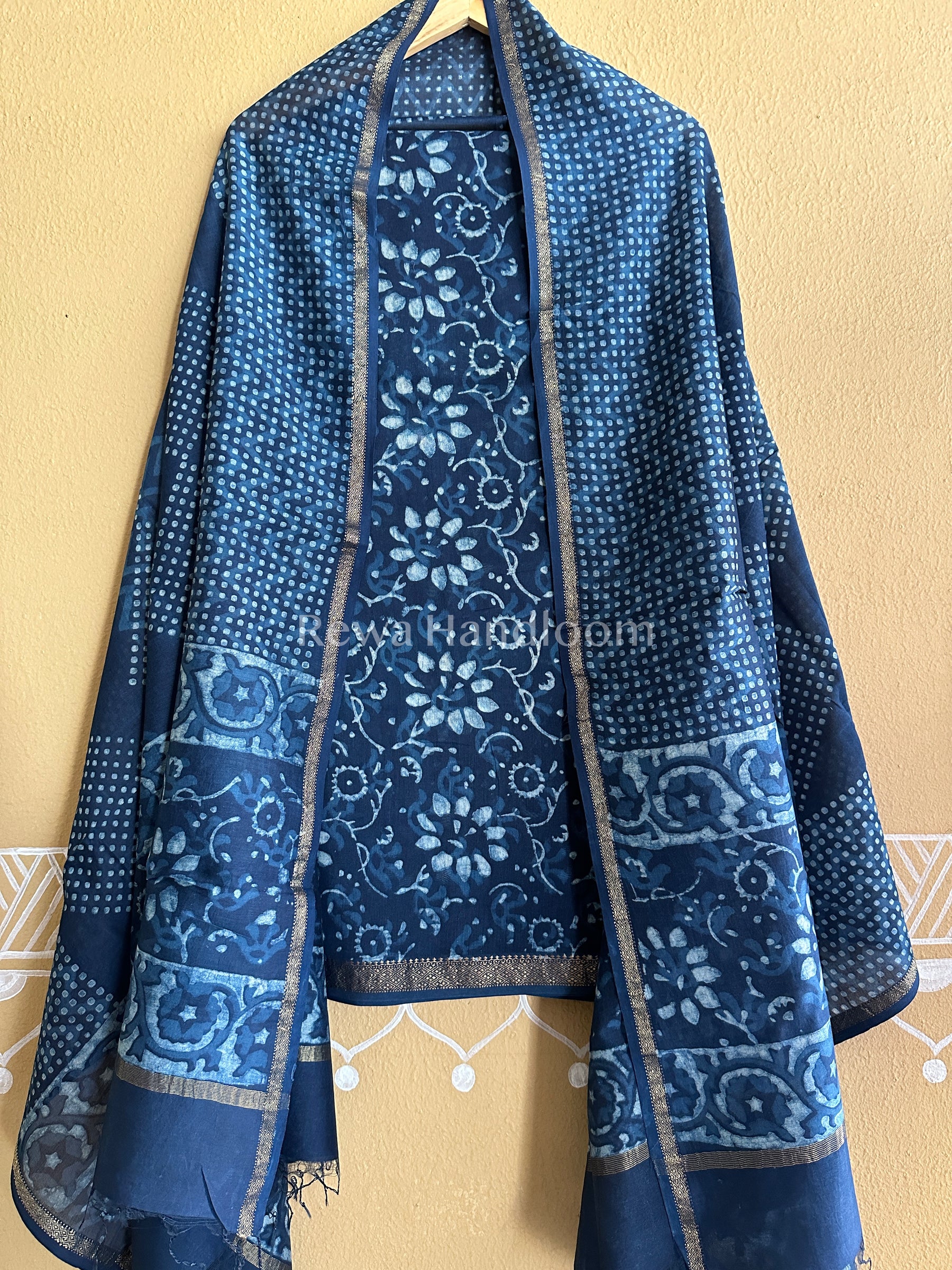 Maheshwari Indigo Print Suit IG10