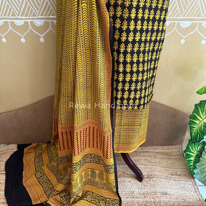 Black-Yellow Bagh Print Cotton Suit BCSP0135