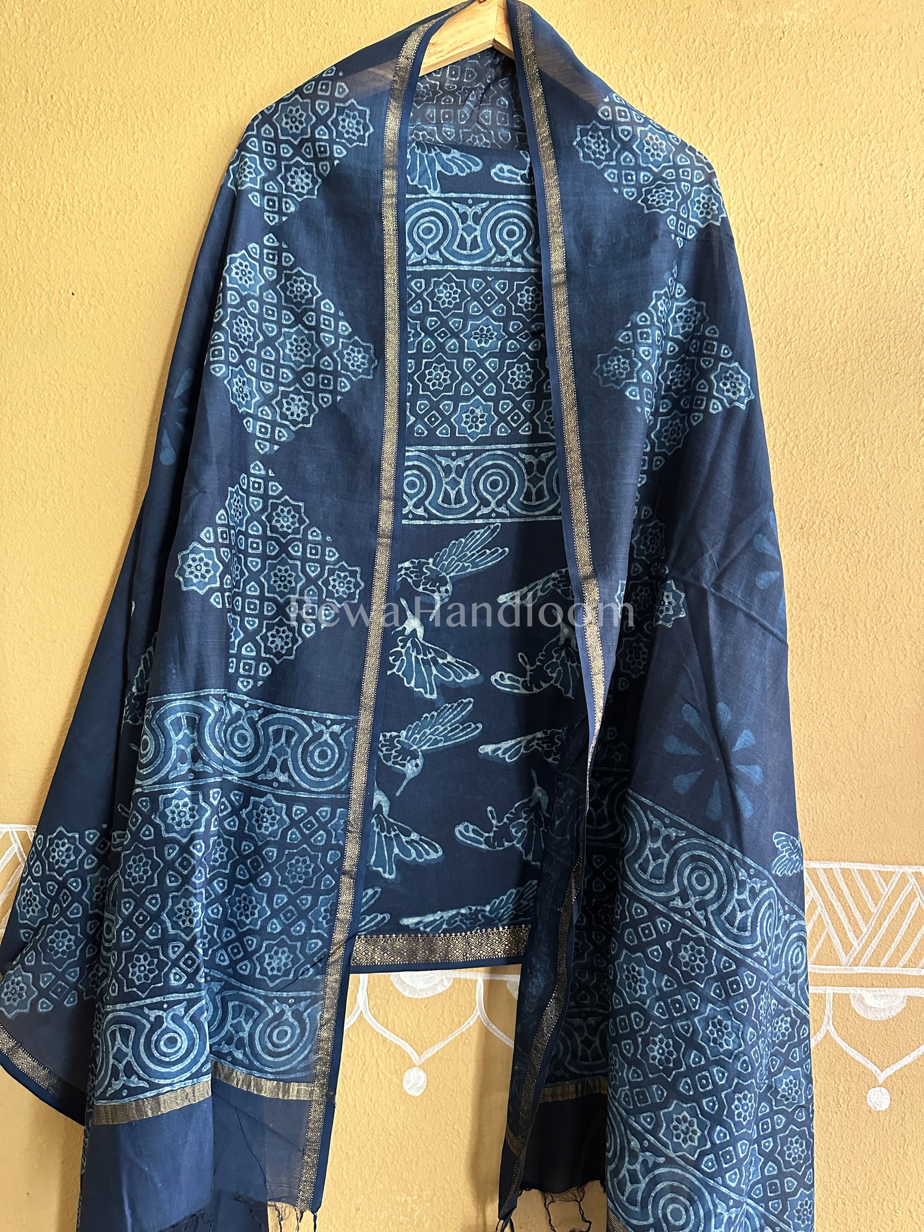 Maheshwari Indigo Print Suit 