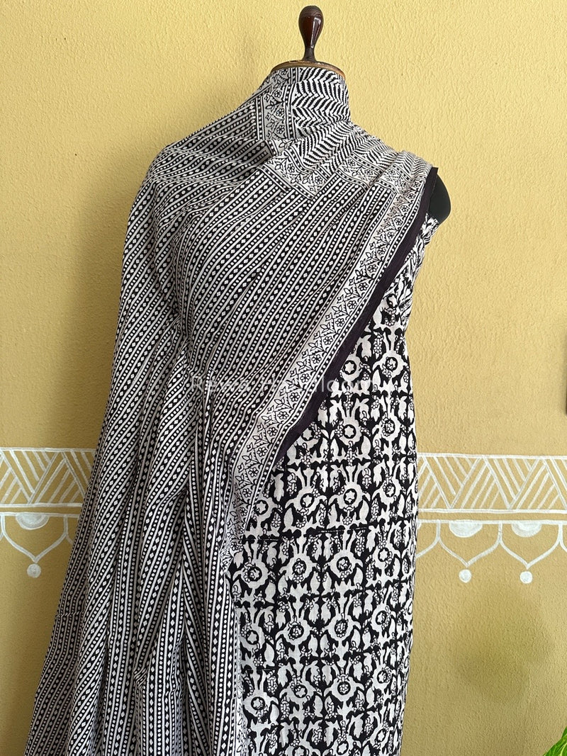 White-Black Bagh Print Cotton Suit BCSP087