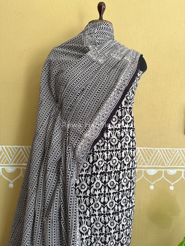 White-Black Bagh Print Cotton Suit BCSP087