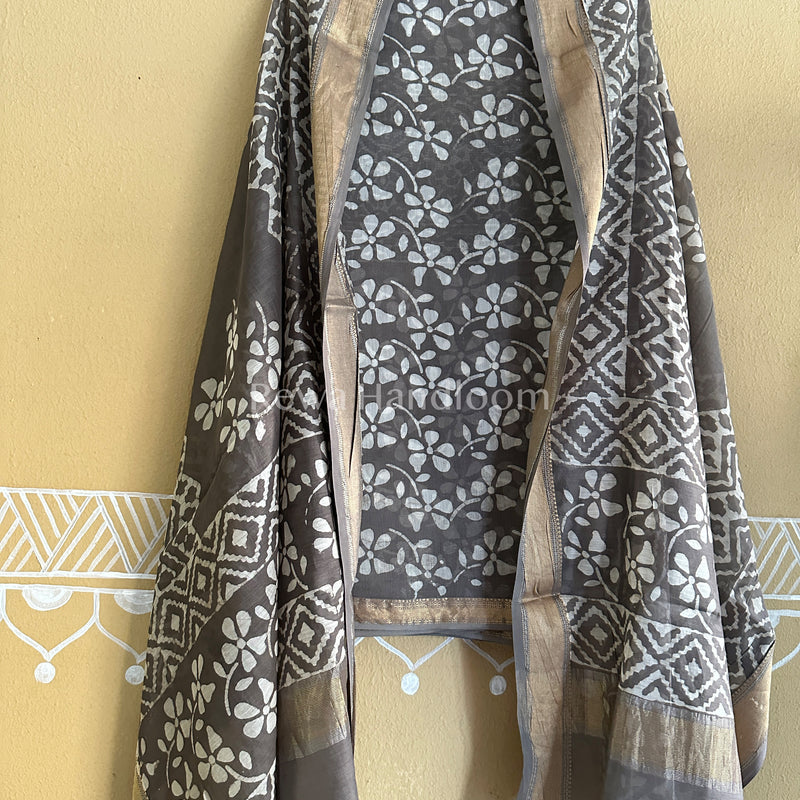 Maheshwari Kashish Print Suit