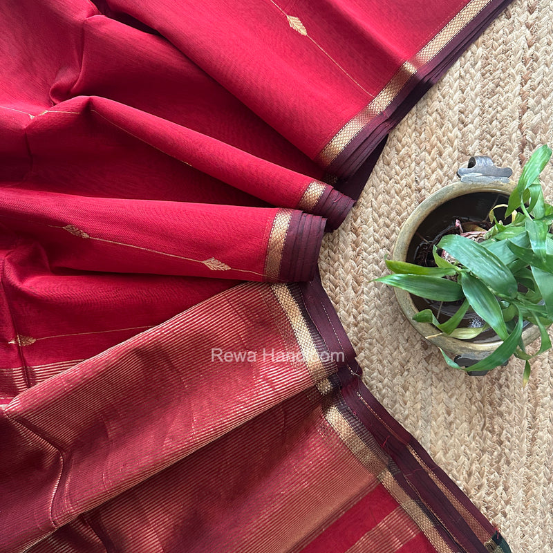 Maroon Lining Butti Shaded Maheshwari Saree SBS0138