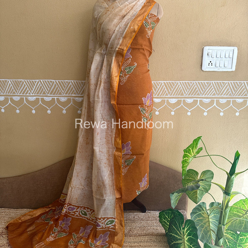 Maheshwari  Batik Tissue Printed Dress Material