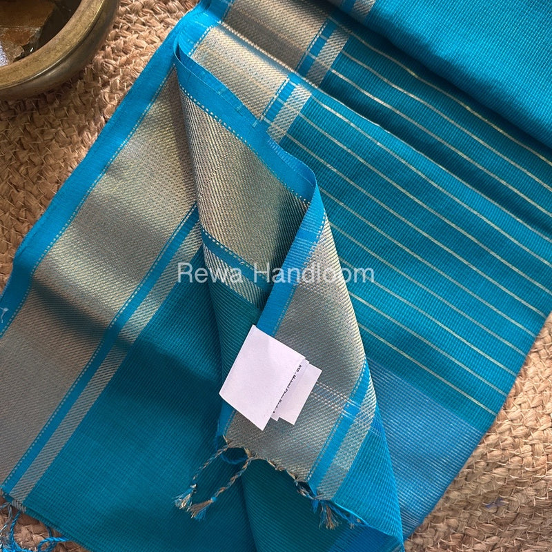 Exclusive Maheswari Self Checks Saree