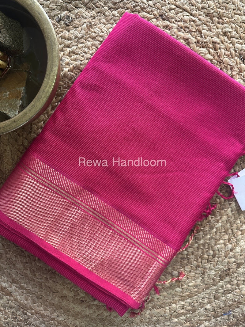 Exclusive Maheswari Self Checks Rani Pink Saree MCS063