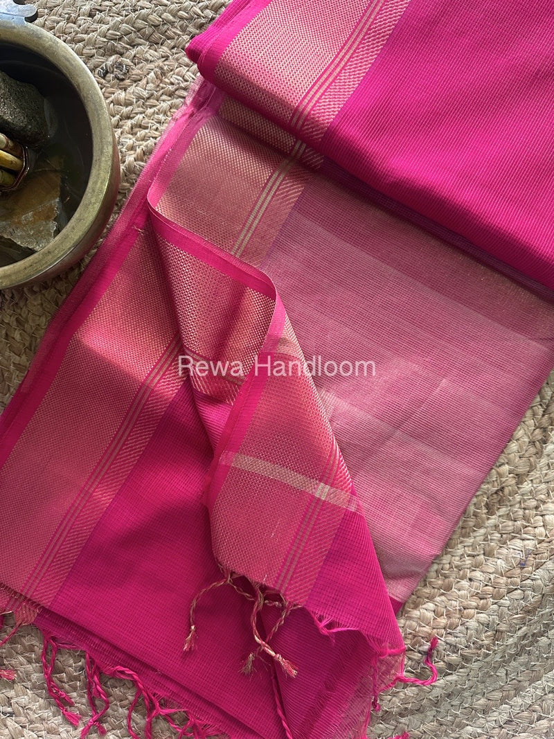 Exclusive Maheswari Self Checks Saree