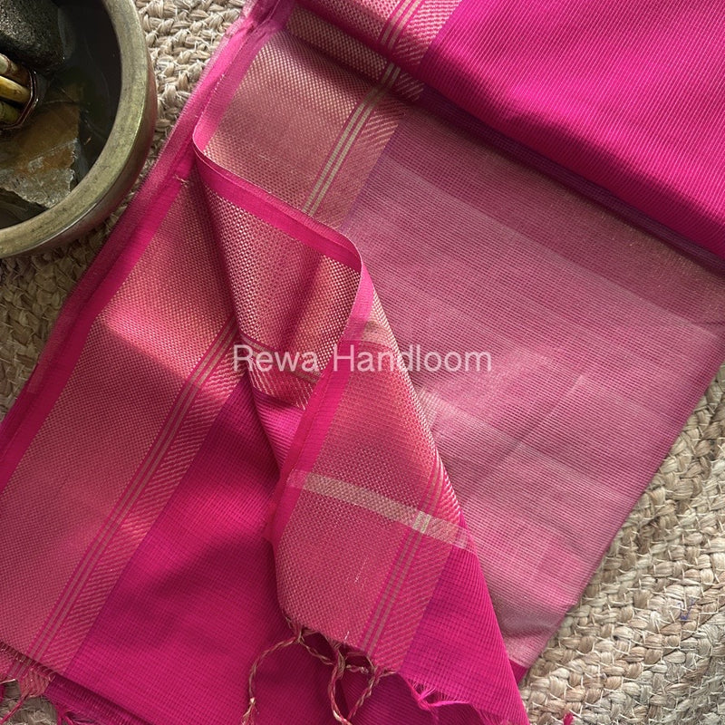 Exclusive Maheswari Self Checks Saree