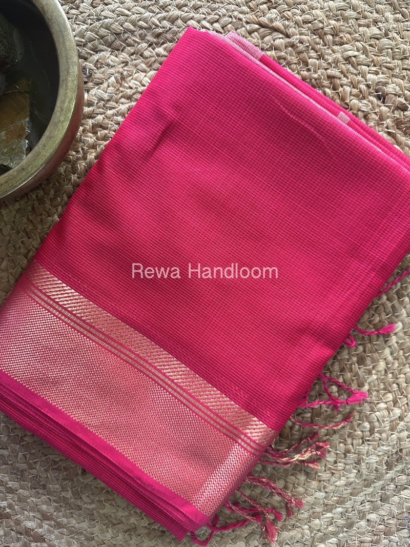 Exclusive Maheswari Self Checks Red Saree MCS061