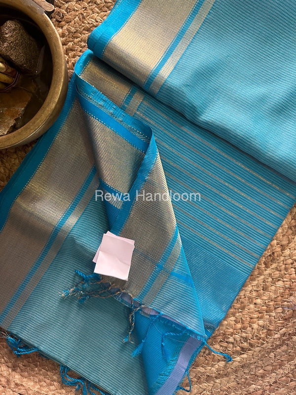 Exclusive Maheswari Self Checks Saree