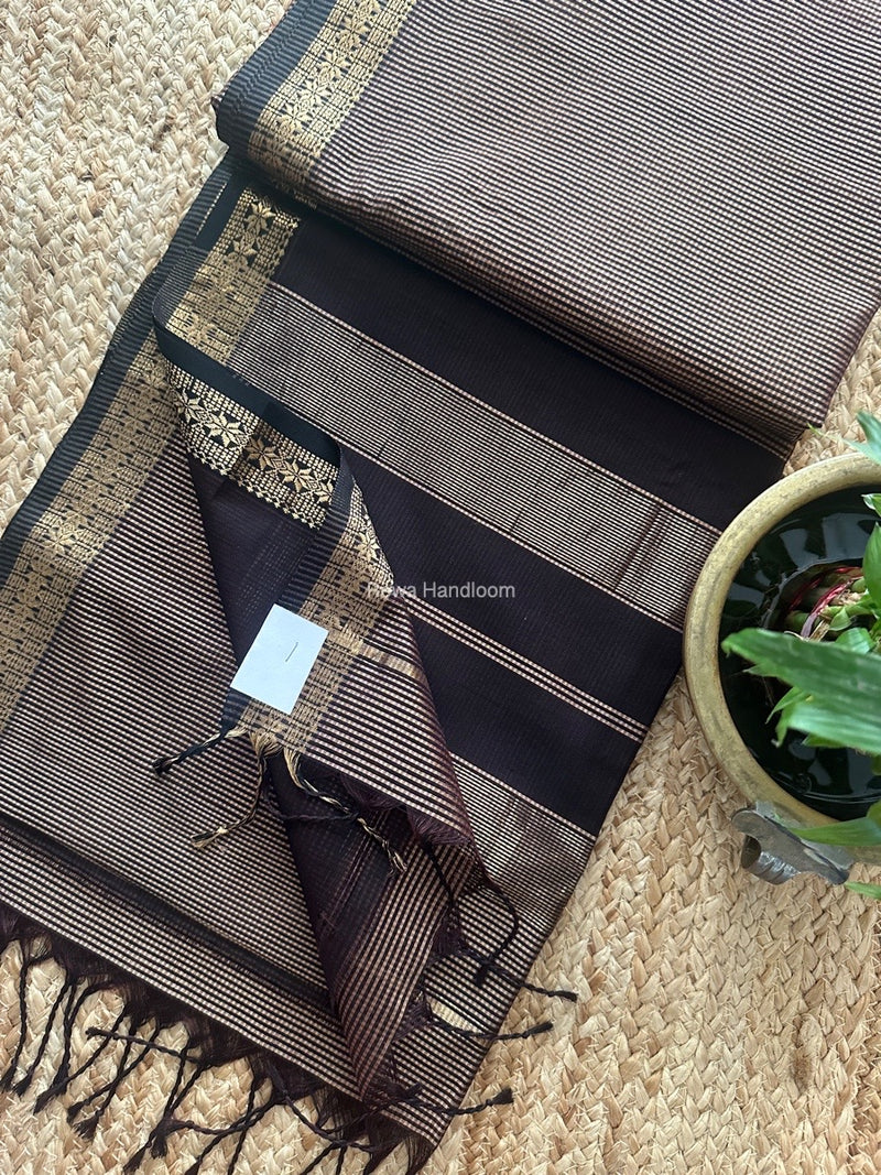 Maheshwari Beige Garbha Reshami Silk Saree GS251