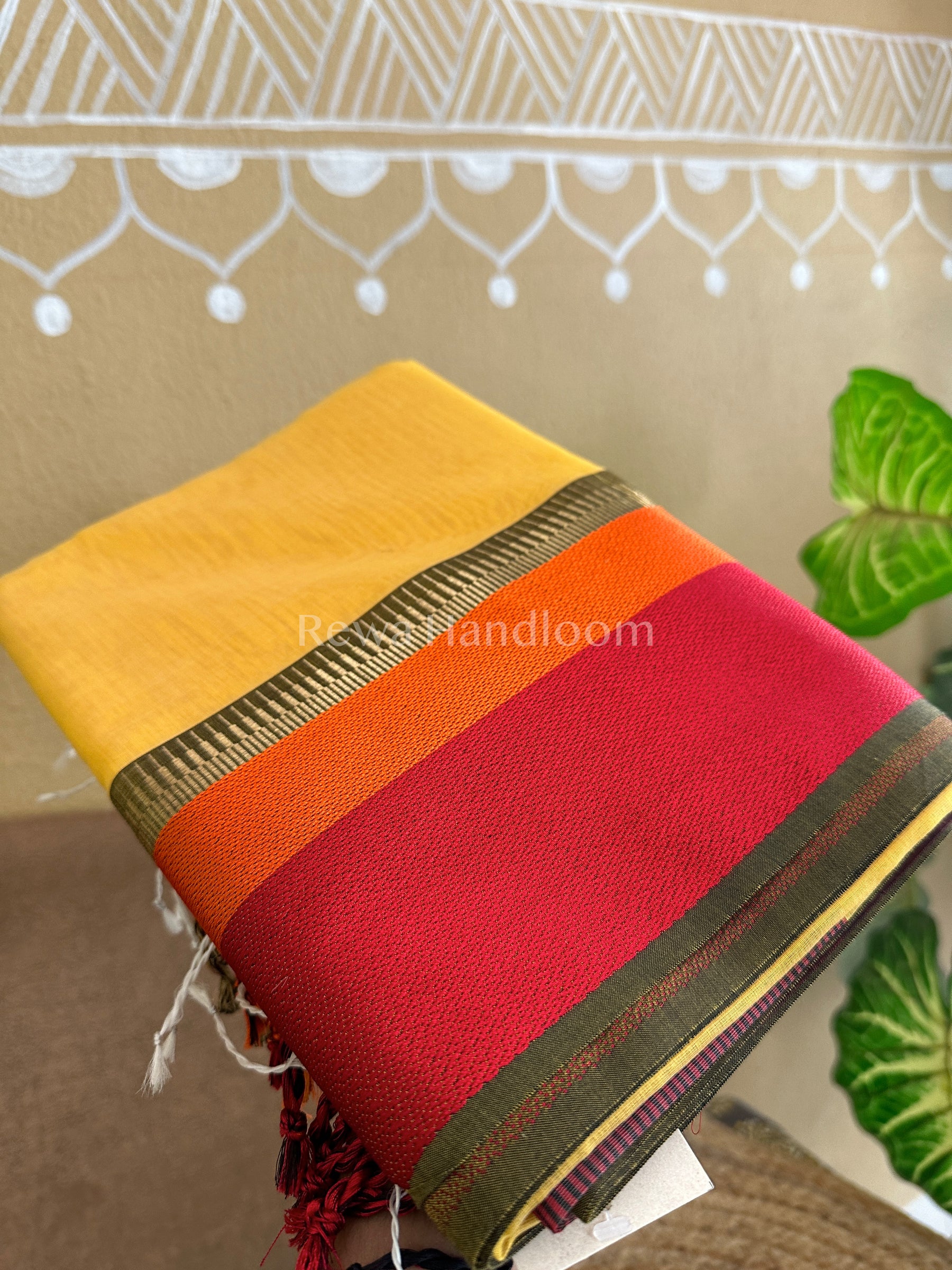 Maheshwari Multicolor Border Saree