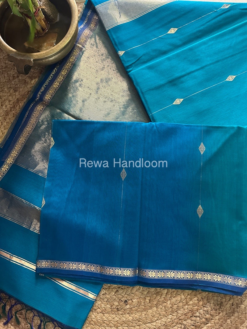  Zari Butti Maheshwari Saree