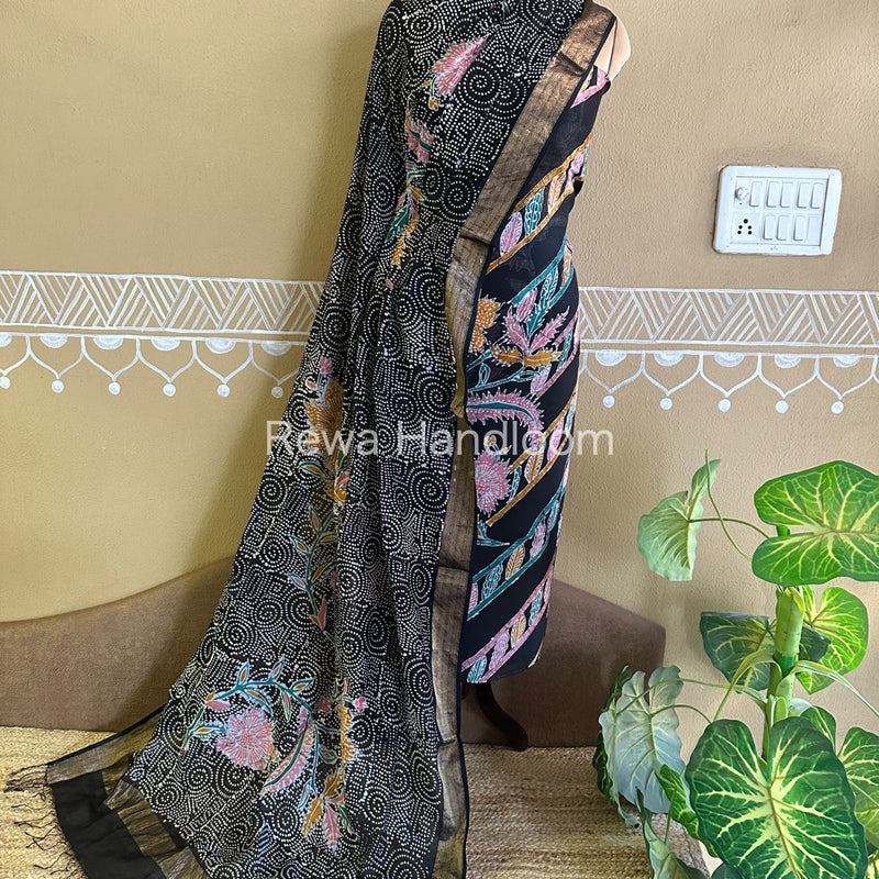 Maheshwari Batik Printed Dress Material