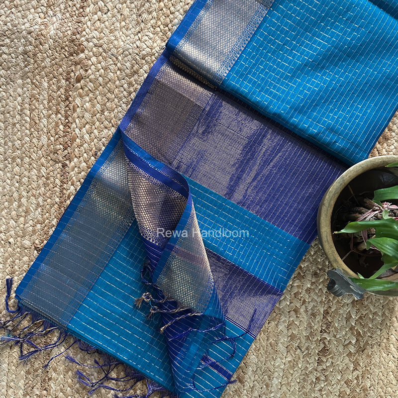 Maheshwari Zari Checks Saree