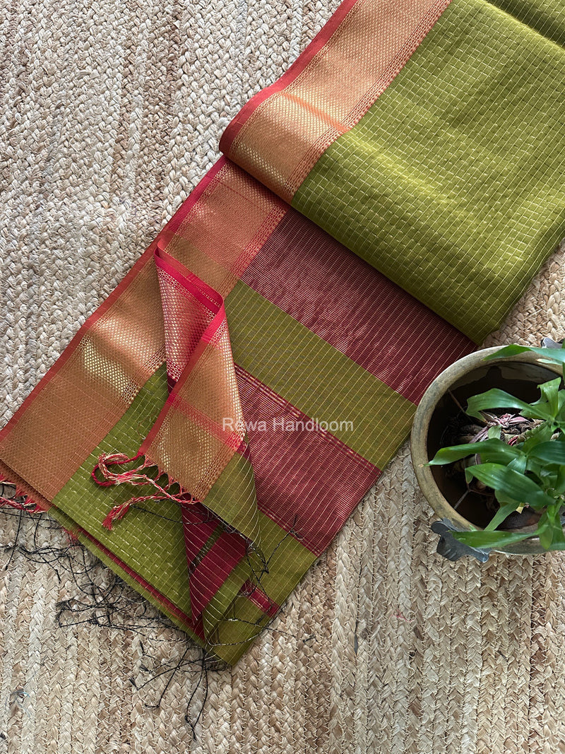 Maheshwari Zari Checks Saree