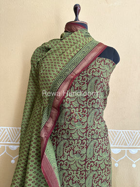 Maheshwari Maroon-Green Bagh Print Suit- BSP027