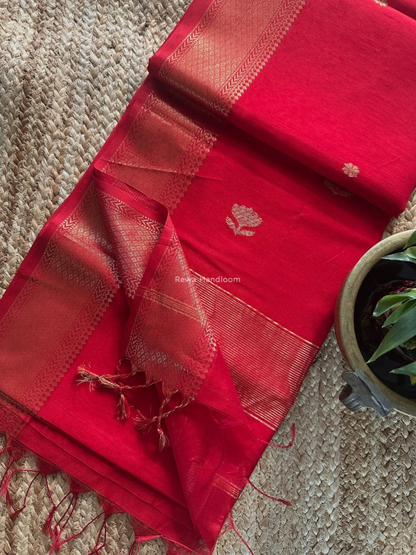 Butta Zari Border Maheshwari Saree