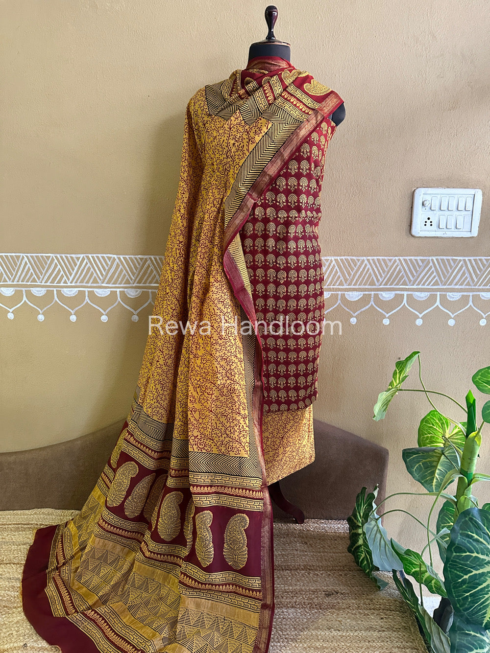 Maheshwari Red-Yellow Bagh Print Suit- BSP048